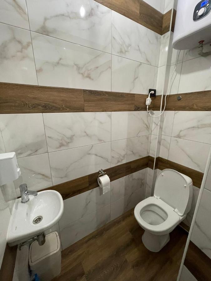 Vel Люкс Apartment Chernivtsi Exterior photo